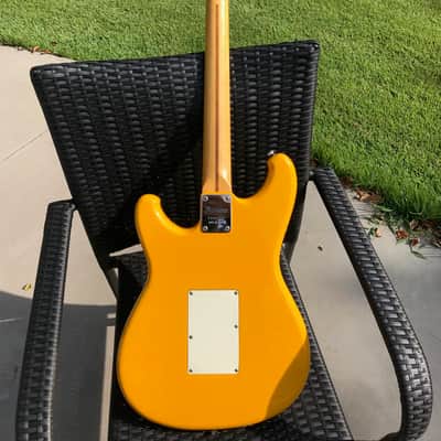 Ibanez Roadstar II Comet Series RS135 1984 Yellow image 3