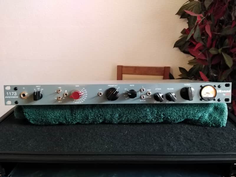 UK Sound 1173 Mic Pre/Compressor 2018/2019 - Light Blue image 1