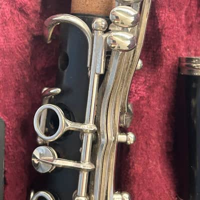Buffet Crampon E11 Intermediate Bb Clarinet Black image 6