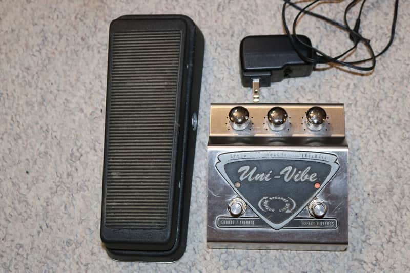 Dunlop UV-1 Uni-Vibe Chorus / Vibrato - with Foot Controller - No Tariffs image 1