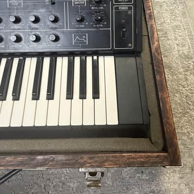Vintage Yamaha CS-5 Analog Synthesizer – Made in Japan – Hard Case Included image 5