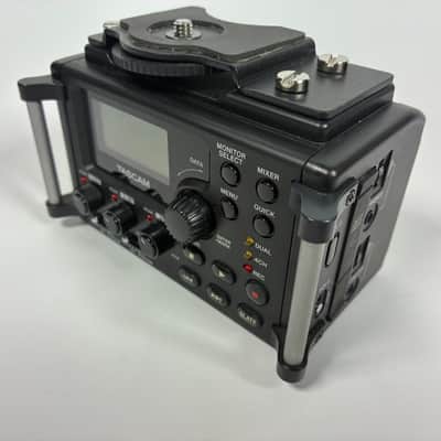 TASCAM DR-60D Field Recorder image 9