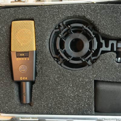 AKG C414 XLII Large Diaphragm Multipattern Condenser Microphone 2010s - Black image 7