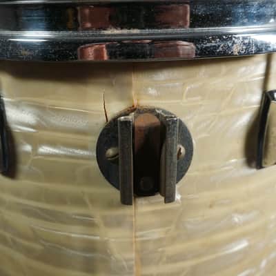 Ludwig Concert Tom 13" Diameter x 9" Depth 1970s - White Perloid w/ Case image 6