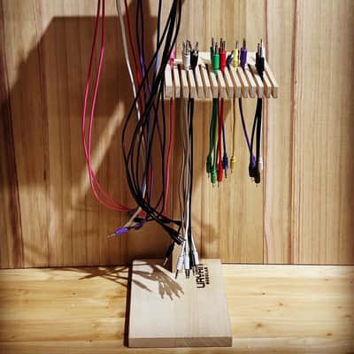 Uryan Modular Desktop patch cable holder - 2 trays image 2