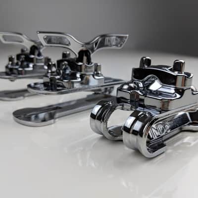 INDe BR2 Suspension Bracket / Tom Mounting System-Chrome image 4