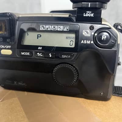 Minolta Vectis S‑1 and Cullmann 40AF image 7