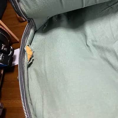 Manny's Victoria Luggage Premium Faux Leather Gig Bag.. fits Casino, Gibson Es bodies 1960s-1970s - Faux Leather Brown.. Green padded Felt liner image 7