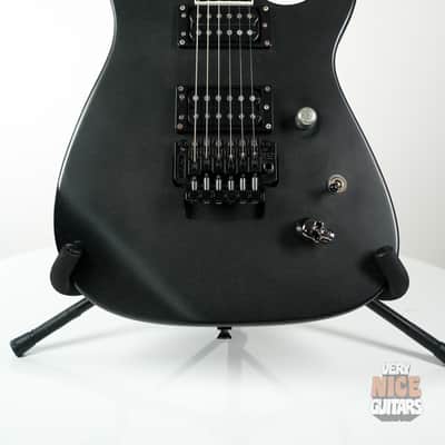 Caparison Pro Dellinger Christopher Amott Blackを買取させて
