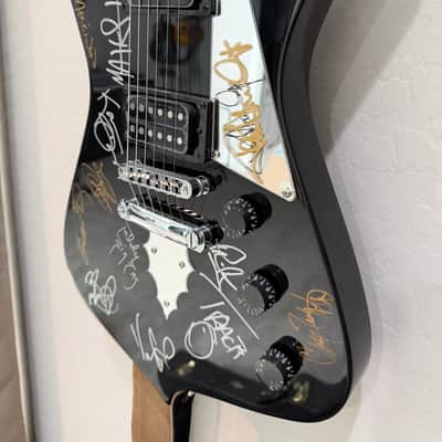 Paul Stanley Unknown Model with Multiple Autographs image 4