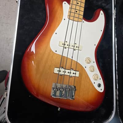 Fender Standard Jazz Bass with Maple Fretboard 1984 - 1986 - Sienna Sunburst image 3