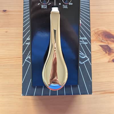 Gamechanger Audio Plus Sustain Pedal with Footswitch image 8