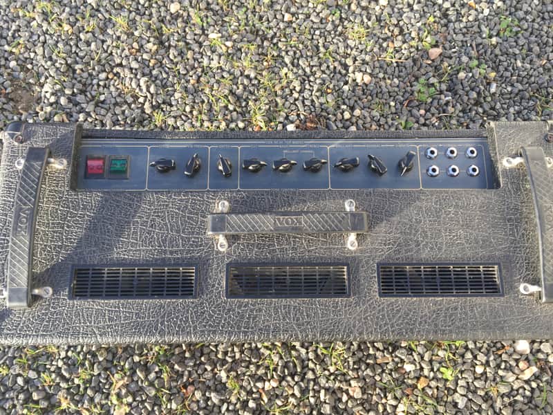 Vox AC30TBR Model 1007 Top Boost 3-Channel 30-Watt 2x12" Guitar Combo 1988 - 1993 image 2