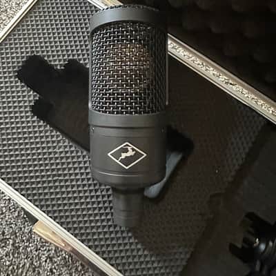 Antelope Audio Edge Solo Large Diaphragm Modeling Condenser Microphone 2018 - Present - Black image 2