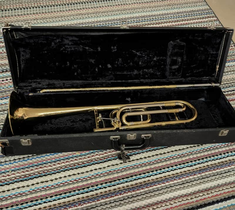Bach Mercedes 2 with F attachment