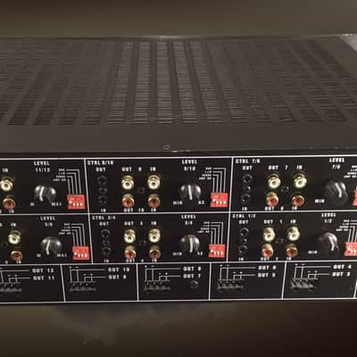 B & K AV1260 - 12 Channel Amplifier image 2