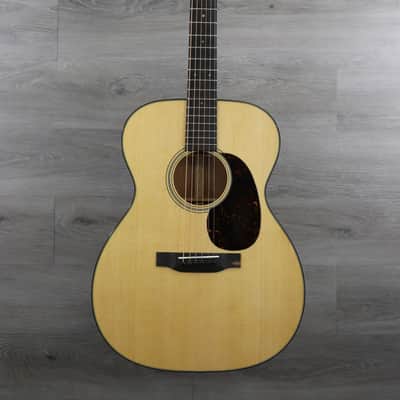 Martin Standard Series 000-18 2025 Natural With Original Hardshell Case! image 2