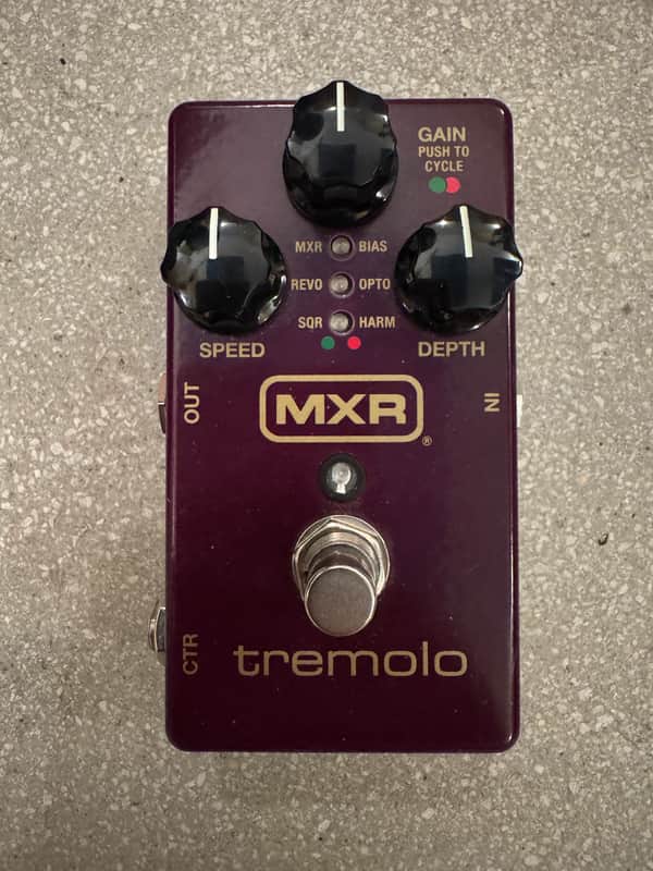 MXR M305 Tremolo