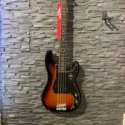 Fender Player II - P Bass - Sunburst image 1