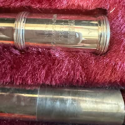 Yamaha YFL-225 Flute. Japan image 5