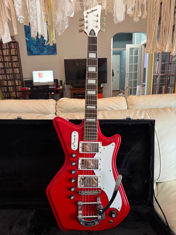 Eastwood Airline ‘59 3P DLX RED 2013 - Red image 1