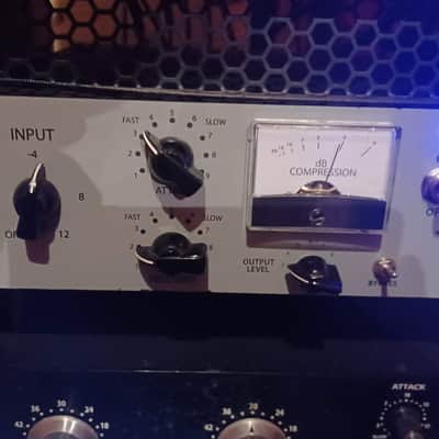 RS124 STEREO CLONE image 2