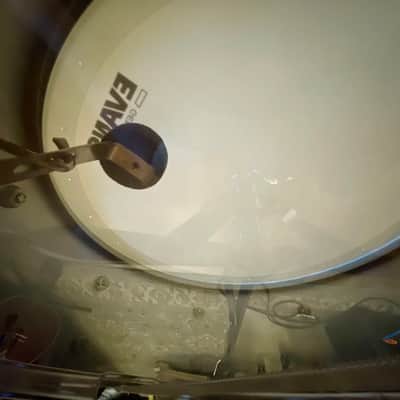 Immagine Slingerland No. 130 Gene Krupa Sound King 5x14" 8-Lug Chrome Over Brass Snare Drum with Zoomatic Strainer 1963 - 1977 - Chrome - 11