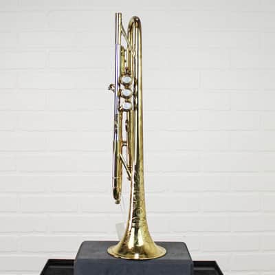 Preowned 1955 Selmer Model 25 Trumpet w/ OHSC (Made in Paris) image 2