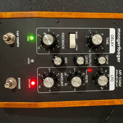 Moog MF-104M Moogerfooger Analog Delay 2012 - Black image 3