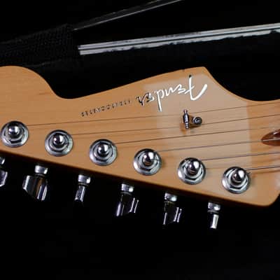 Fender FSR AMERICAN DELUXE STRATOCASTER SSS 2012 - Ice Blue Metallic image 2