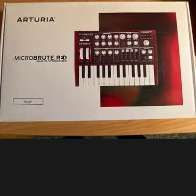 Arturia MicroBrute Red 25-Key Synthesizer 2014 - 2021 - Red image 2