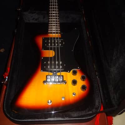 Left Handed  Bass with case 3 Color Sunburst image 1
