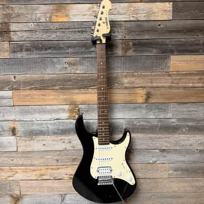 Yamaha EG112c Electric Guitar image 2