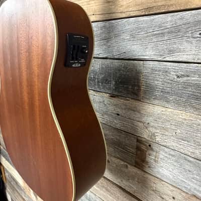 Kala KA-BE Mahogany Series Acoustic/Electric Baritone Ukulele with EQ 2010s - Satin Natural image 3
