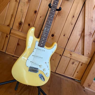 Fender American Vintage '62 Stratocaster 1985 - 1989 - Vintage White image 2