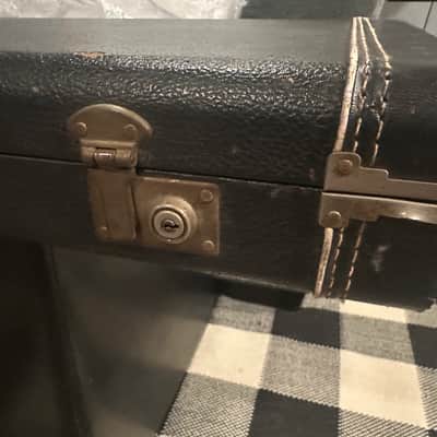 Immagine 1979 Fender Precision Jazz Bass Case - Burgundy maroon interior - 1976 1977 1978 1979 - 7