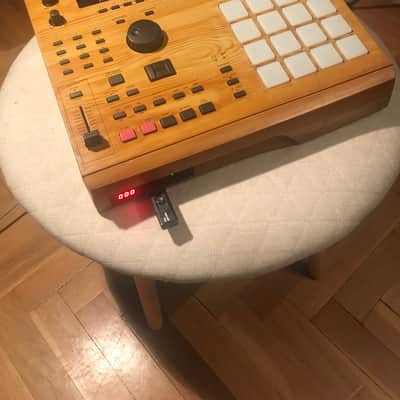 Akai MPC2000 Custom with New Purple-Pink Display+USB Floppy Emulator+Fat Pads like a new condition image 10