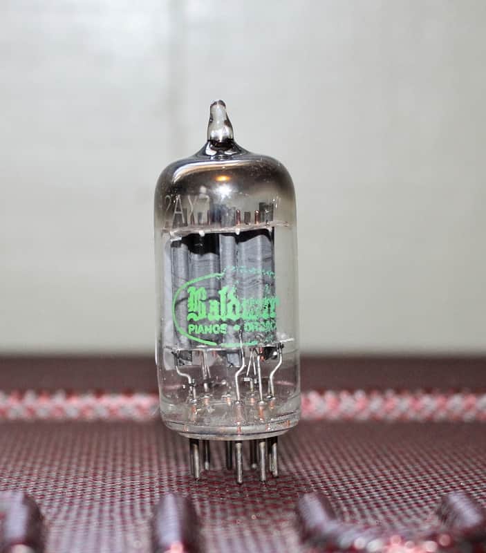 SYLVANIA 12AX7 ECC83 1ST VERSION LONG PLATE D GETTER COPR GRID POST TIGHT BALANCE TEST NOS++ VINTAGE 1959 image 1