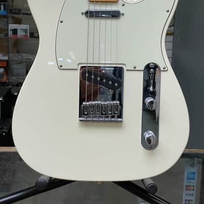 Fender Standard Telecaster 2014 - Olympic White image 2