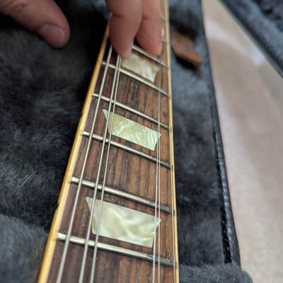 Gibson Les Paul Classic 2007 Antique Honey Burst Guitar of the Week image 4