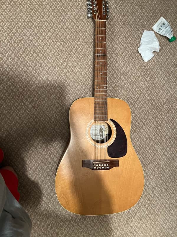 Art & Lutherie Wild Cherry Satin Lacquer with T-60 travilite quality case image 1