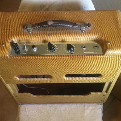 Fender Princeton 5E2 Narrow Panel 4-Watt 1x8" Guitar Combo 1955 - 1956 - Tweed image 2