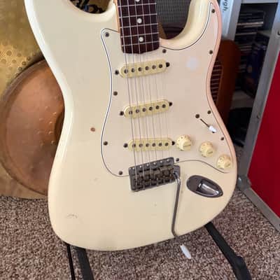 1987 Squier Stratocaster - Aged White image 2