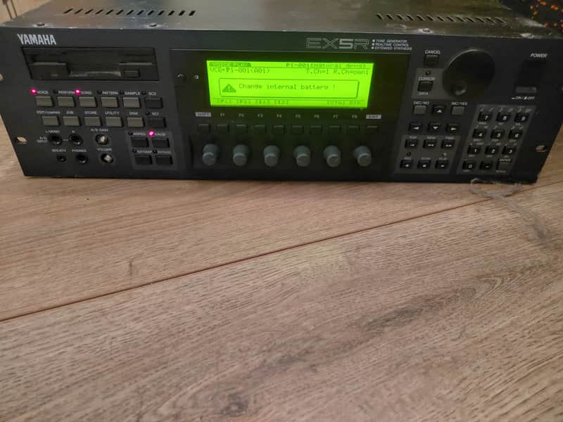 Yamaha EX5R Realtime Control Synthesizer 1998 - Blue image 1