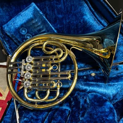 Yamaha YHR-321 Marching French Horn w Case image 1