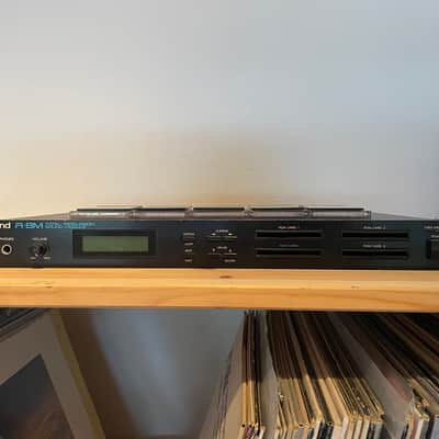 Roland R-8M Total Percussion Sound Module 1980s - Black image 1