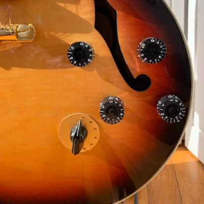 Gibson ES-137 Custom 2007 - Tri-Burst image 6