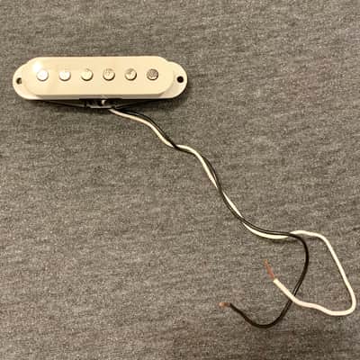 Single Coil Strat Pickup (Squier Affinity) with Screws image 5