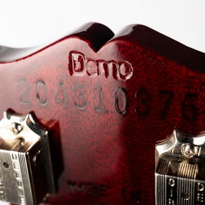 Gibson Les Paul Deluxe 70s, Cherry Sunburst | Demo image 2