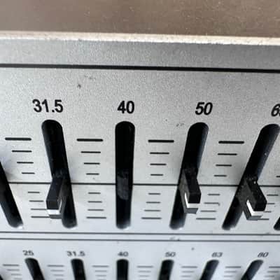 DBX 231S Dual Channel 31 Band Graphic Equalizer EQ - Tested & Working - READ image 5